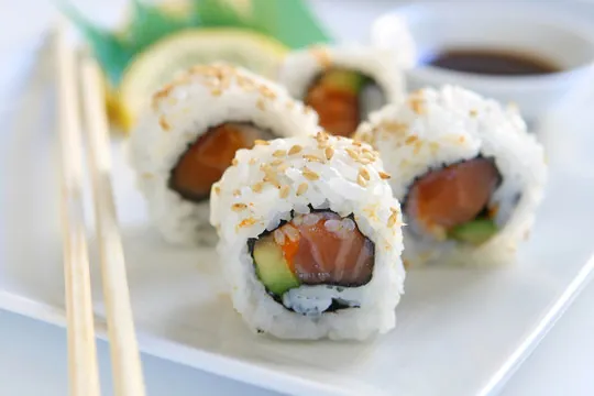 Spicy tuna roll pieces